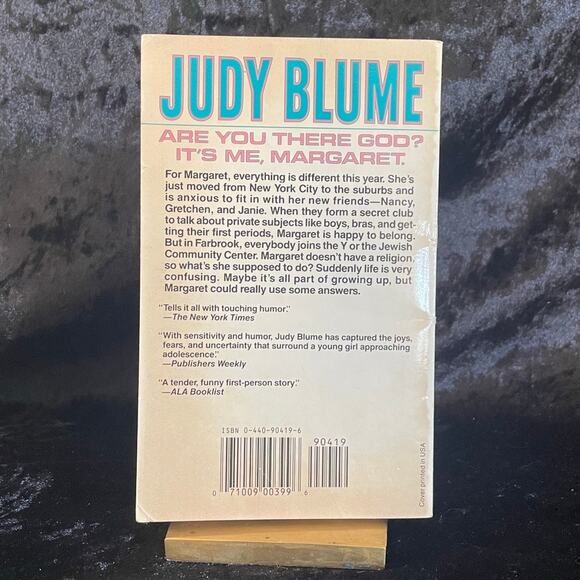 Are You There God? It’s Me, Margaret by Judy Blume | 1991 | Vintage Banned Book - Picture 9 of 10